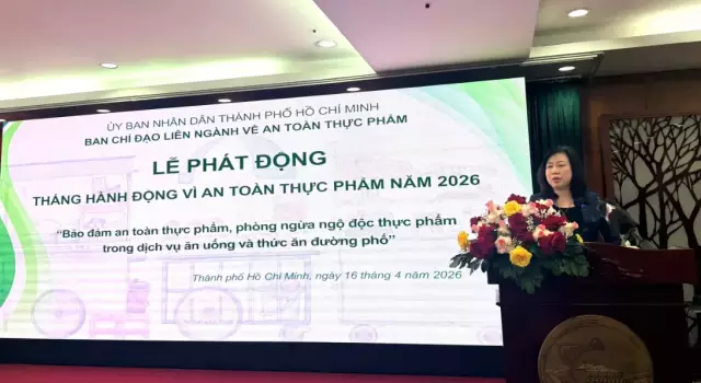 Bộ trưởng Bộ Y Tế Đào Hồng Lan: “Không để thực phẩm bẩn len lỏi vào từng bữa ăn”