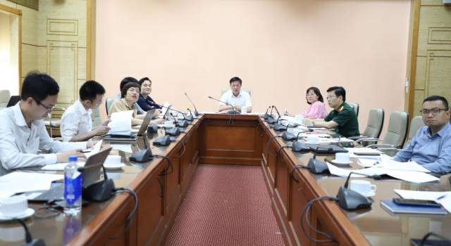 Thứ trưởng Bộ Y tế Đỗ Xuân Tuyên: Phối hợp chặt chẽ hoàn thiện hồ sơ chính sách Luật An toàn thực phẩm (sửa đổi)